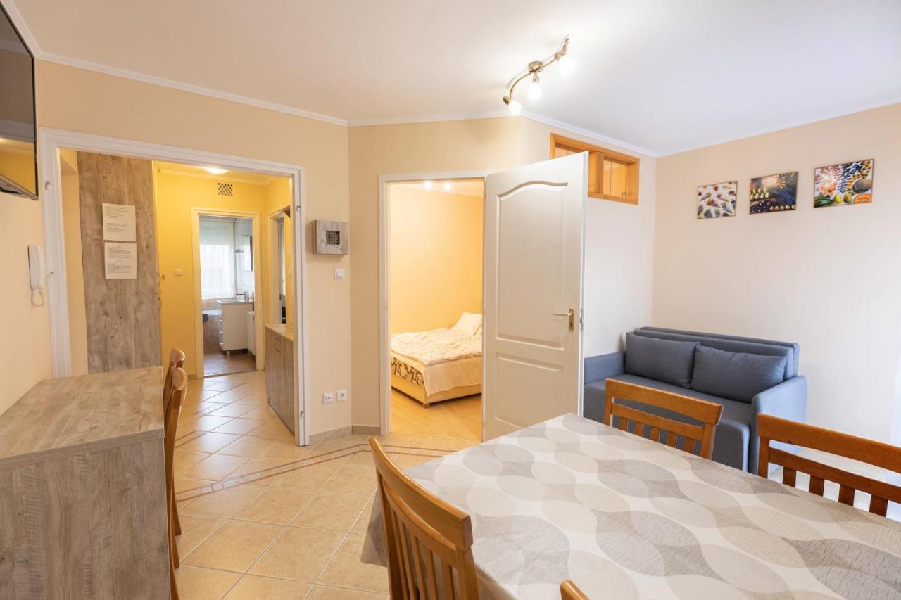 Marta Apartman Hajduszoboszlo Exterior photo