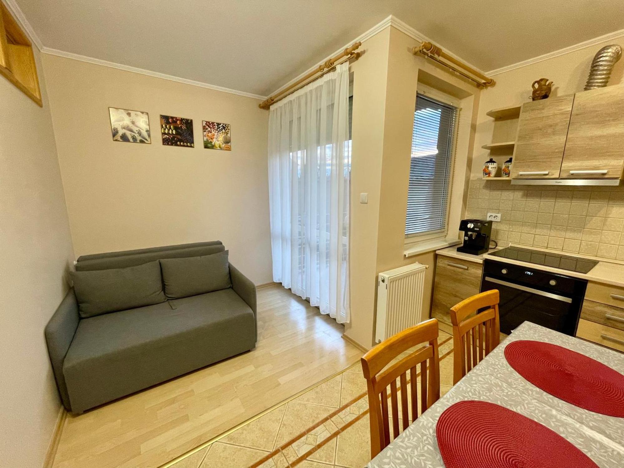 Marta Apartman Hajduszoboszlo Exterior photo